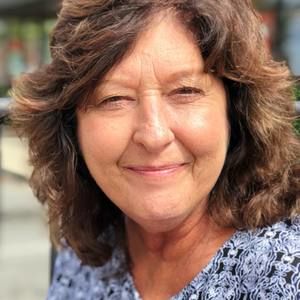 Meet your Posher, Sharon